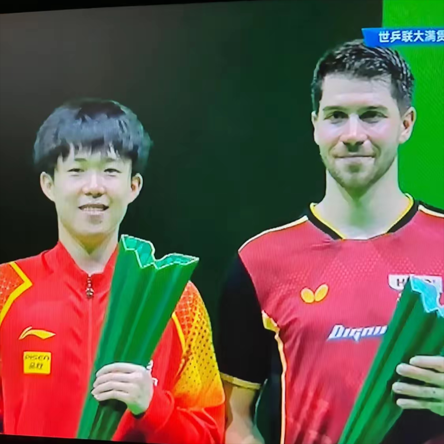 包含日本乒乓球队血洗德国乒乓球队，奥恰洛夫送出助攻的词条