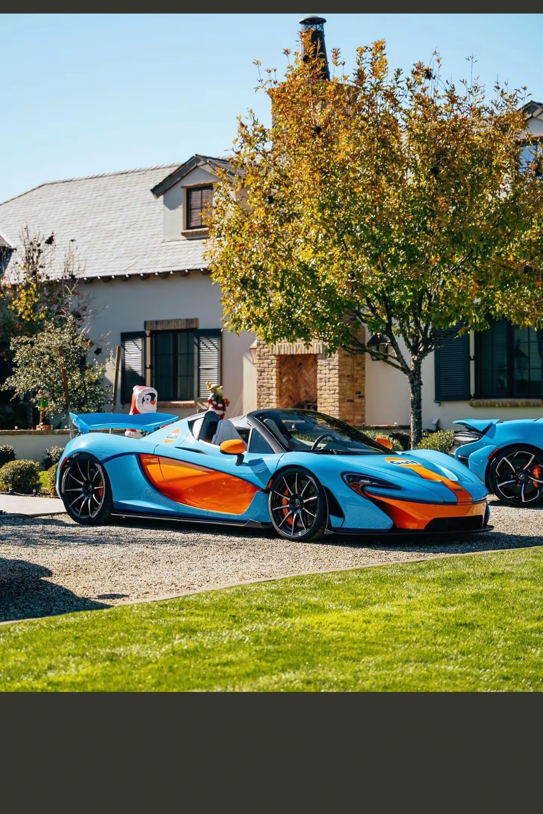 开云体育入口-迈凯伦横扫法拉利，佩雷兹惊艳四座